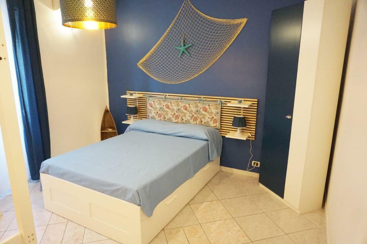 Blue Sea Apartment Aci Castello Bagian luar foto