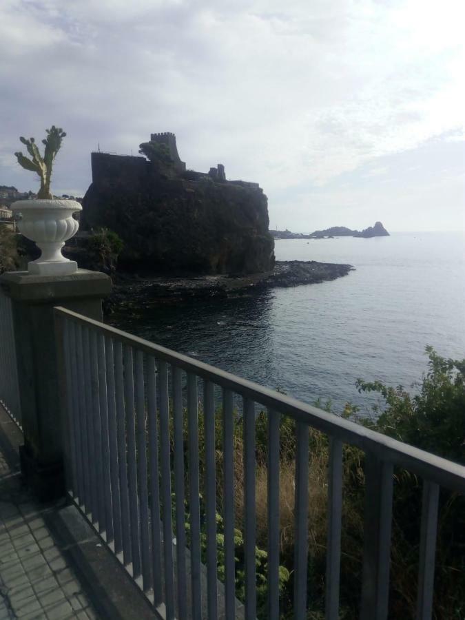 Blue Sea Apartment Aci Castello Bagian luar foto